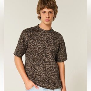 Hollister Heavyweight Boxy Fit Leopard Print Cheetah T-Shirt Large Tall NWT